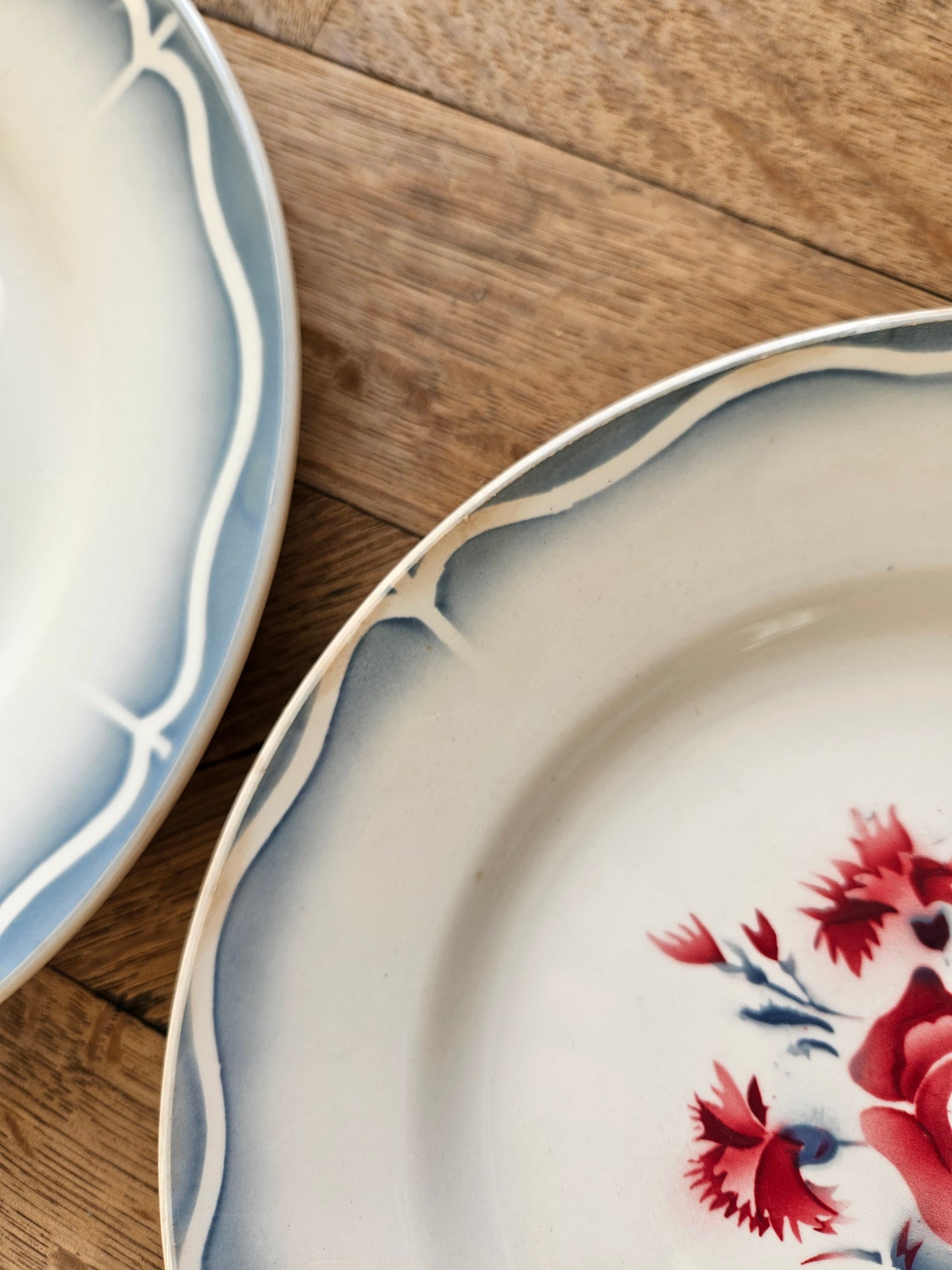 Assiettes plates rétro dépareillées, Digoin & Badonviller