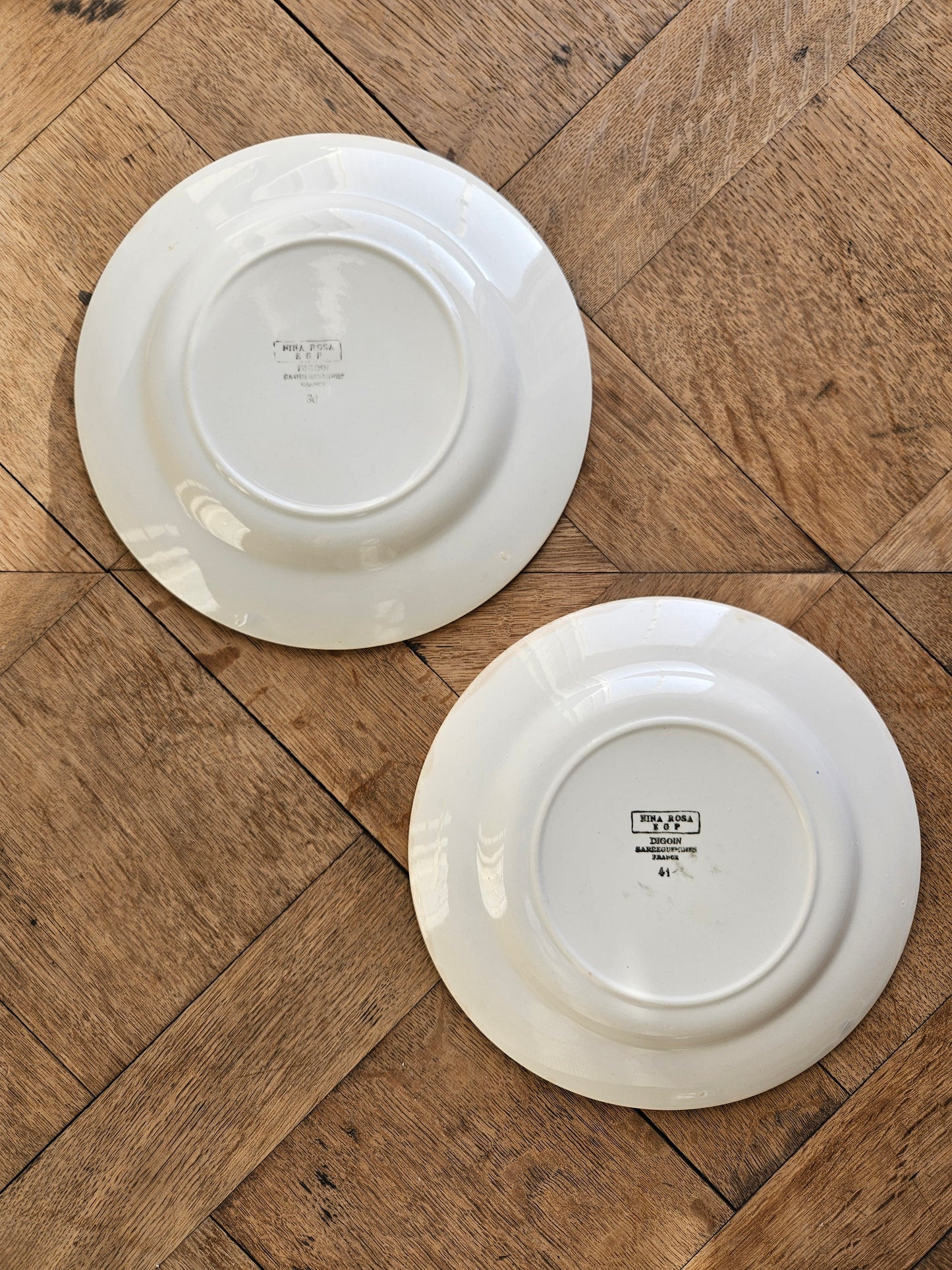 Assiettes plates rétro dépareillées, Digoin & Badonviller