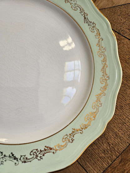 Assiettes plates dépareillées, L’Amandinoise et Digoin