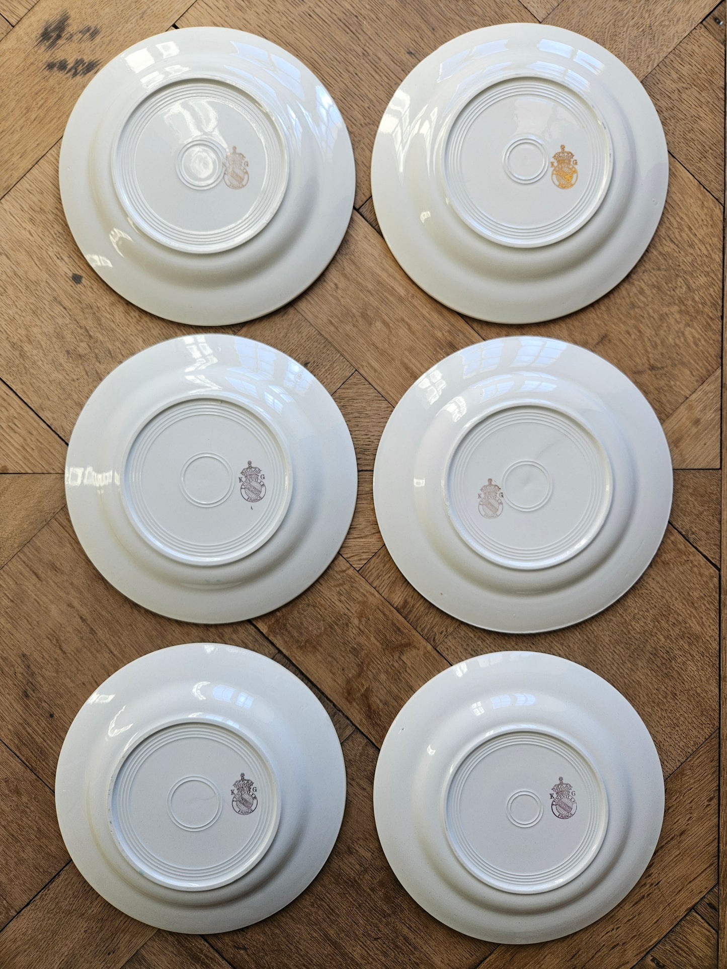 Petites assiettes à dessert K&G Lunéville, Régence