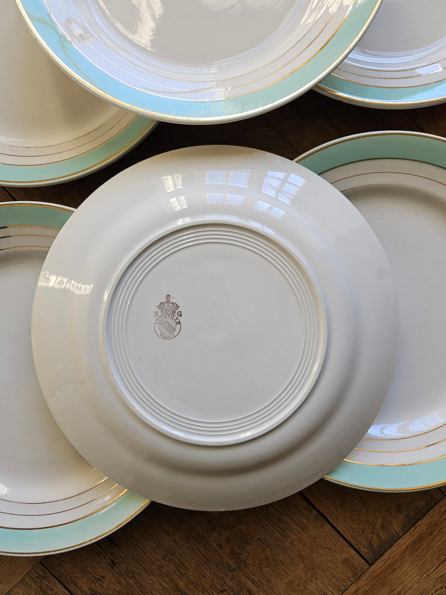 Assiettes plates K&G Lunéville, Régence