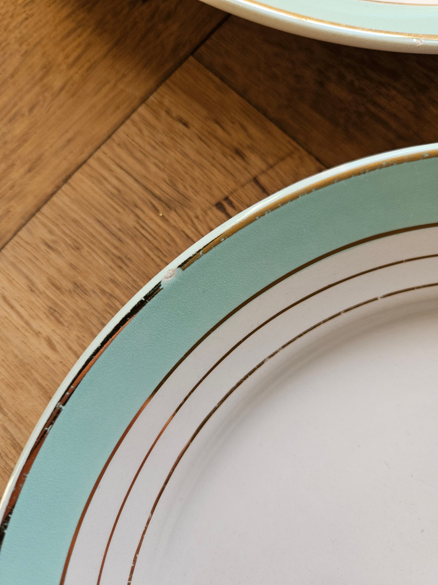 Assiettes plates K&G Lunéville, Régence