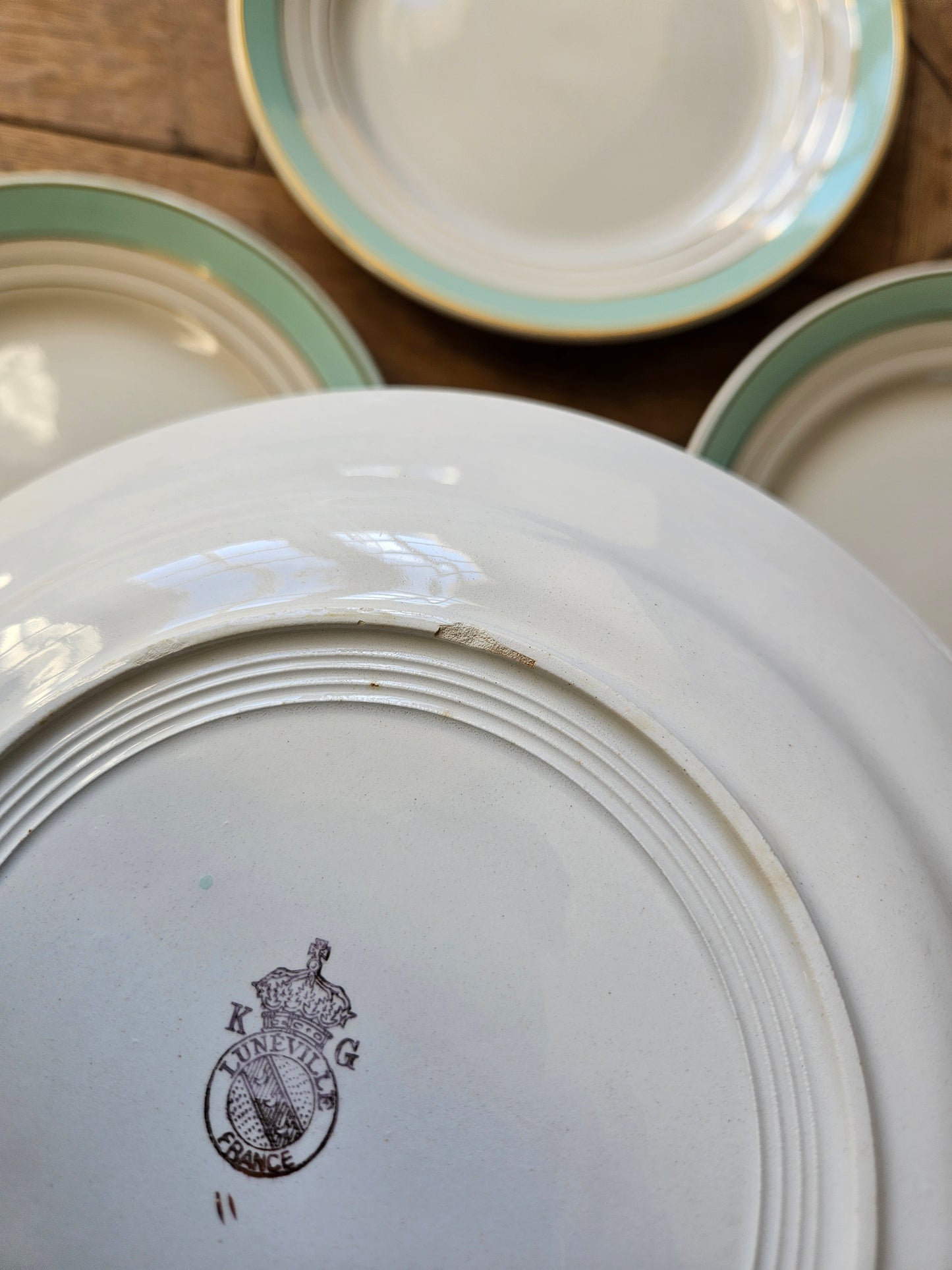 Assiettes plates K&G Lunéville, Régence