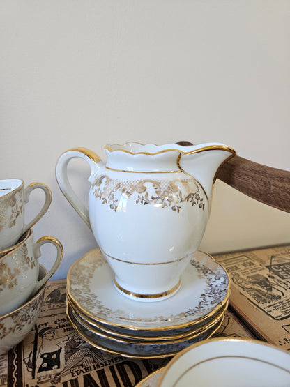 Tasses en porcelaine, dorées