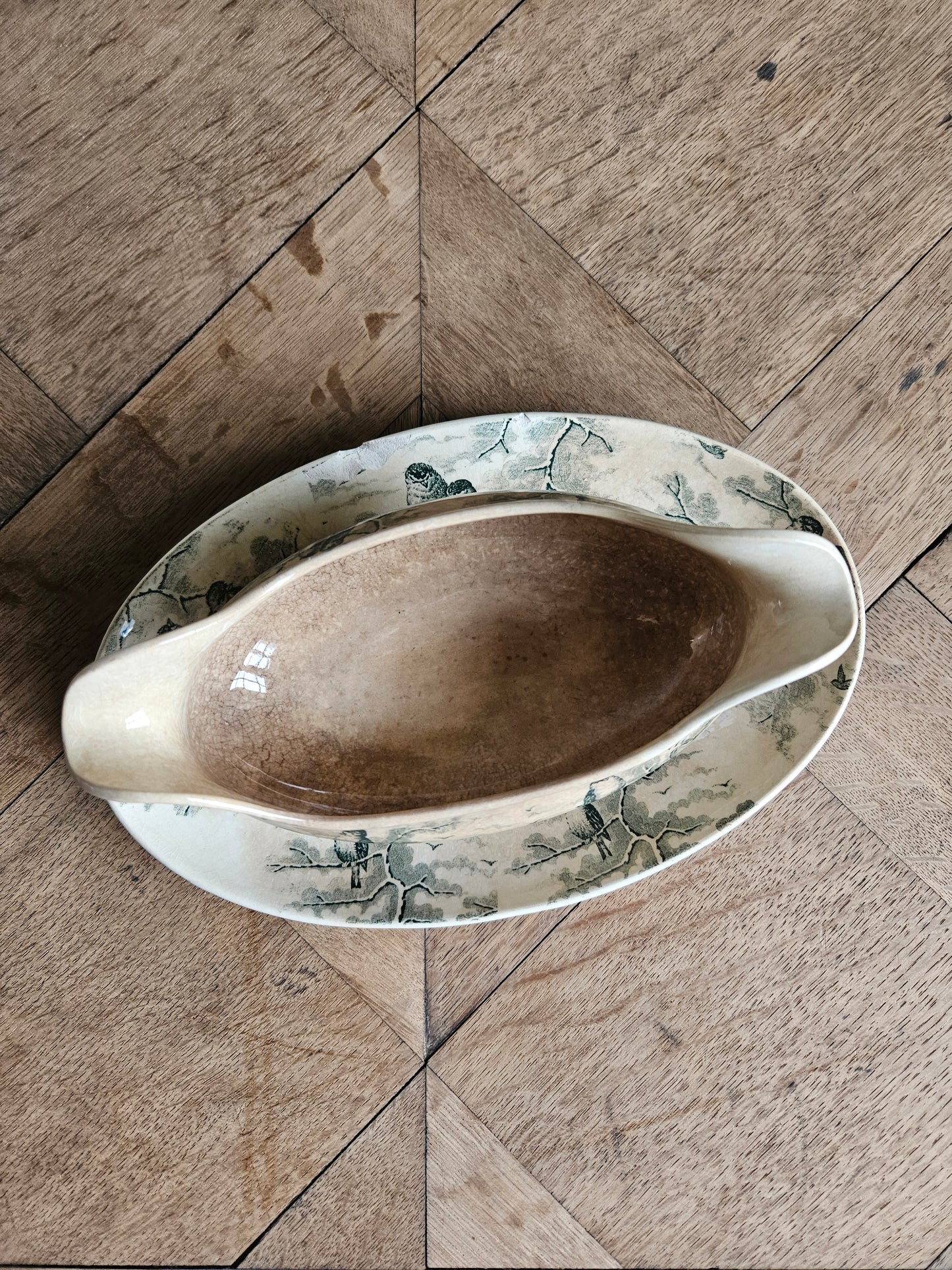 Saucière ancienne Sarreguemines, Neige
