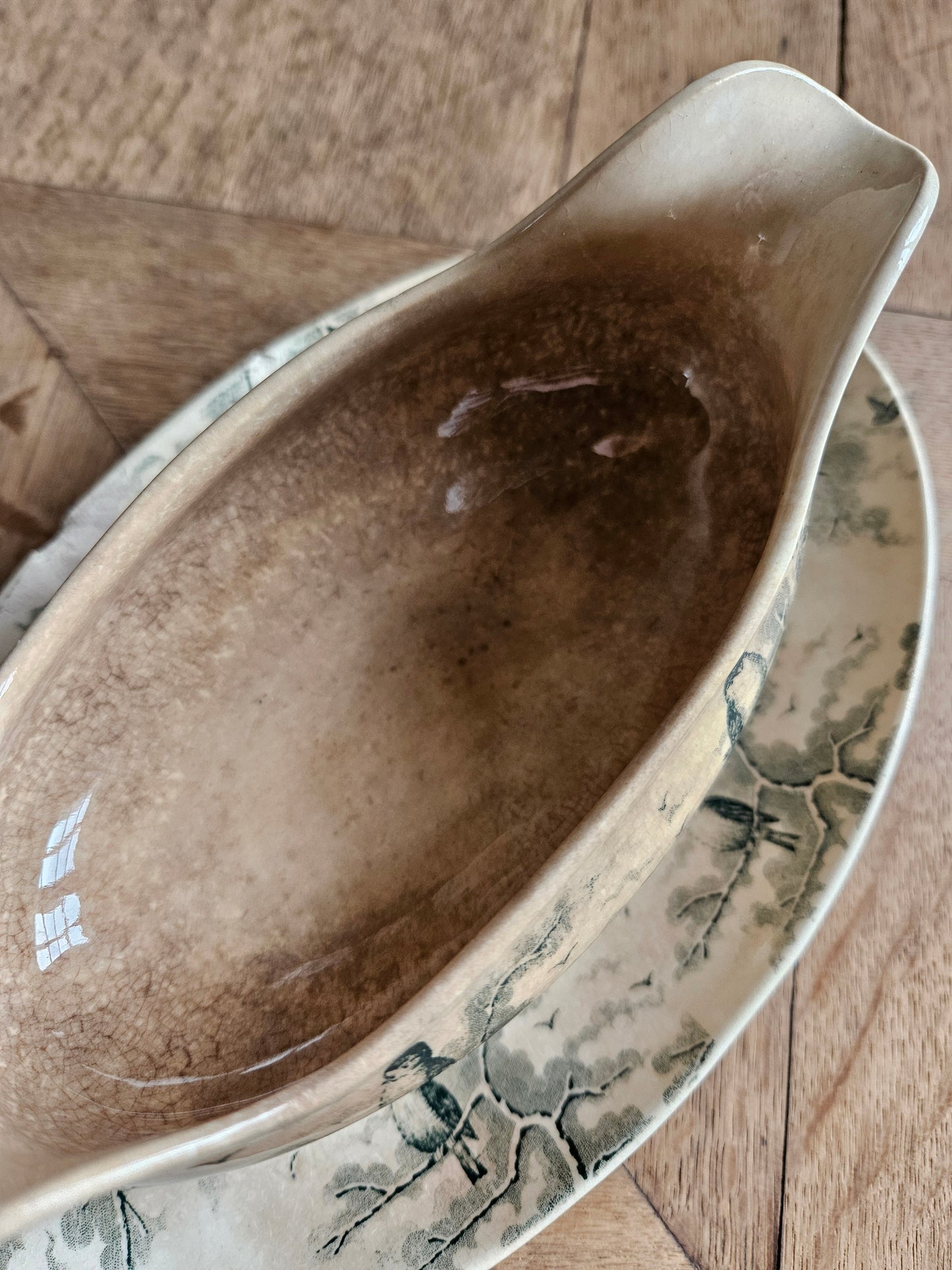Saucière ancienne Sarreguemines, Neige