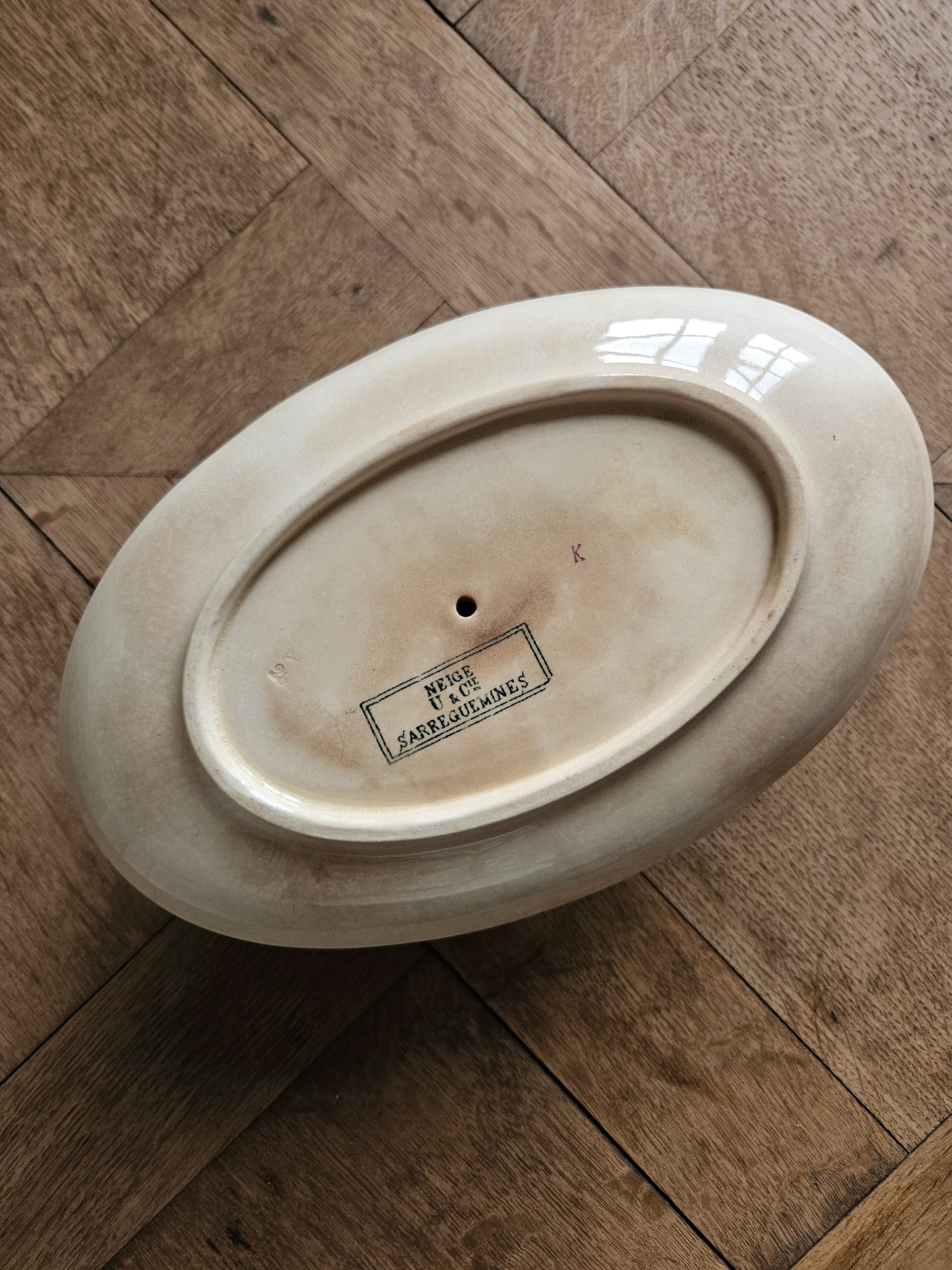 Saucière ancienne Sarreguemines, Neige