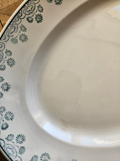 Plat ovale Digoin, décor vert