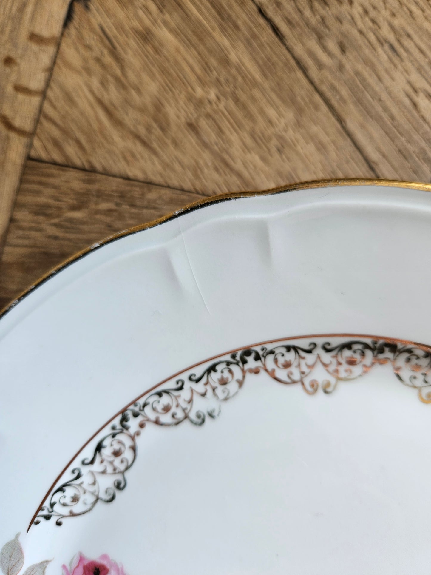 Assiettes à dessert vintage porcelaine