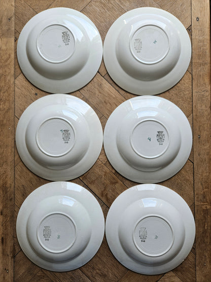 Assiettes creuses Gien, fleurs rouges