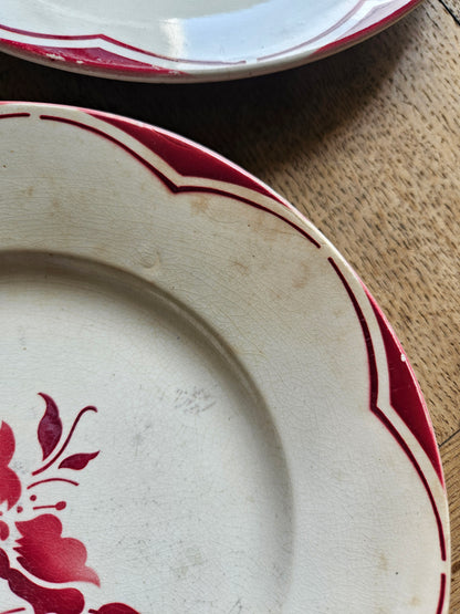 Assiettes à dessert Gien, fleurs rouges