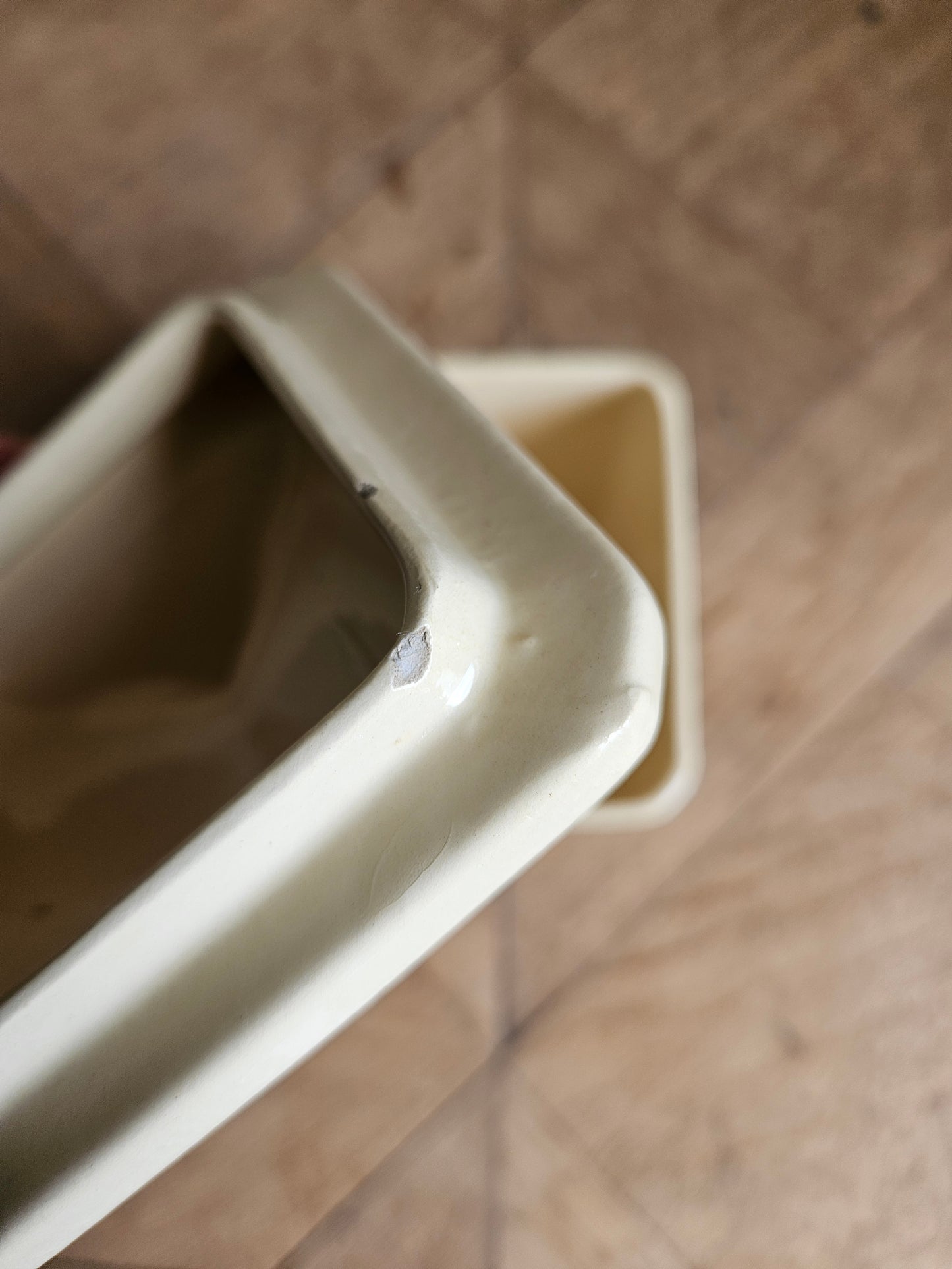 Pot à épices Badonviller, petites fleurs