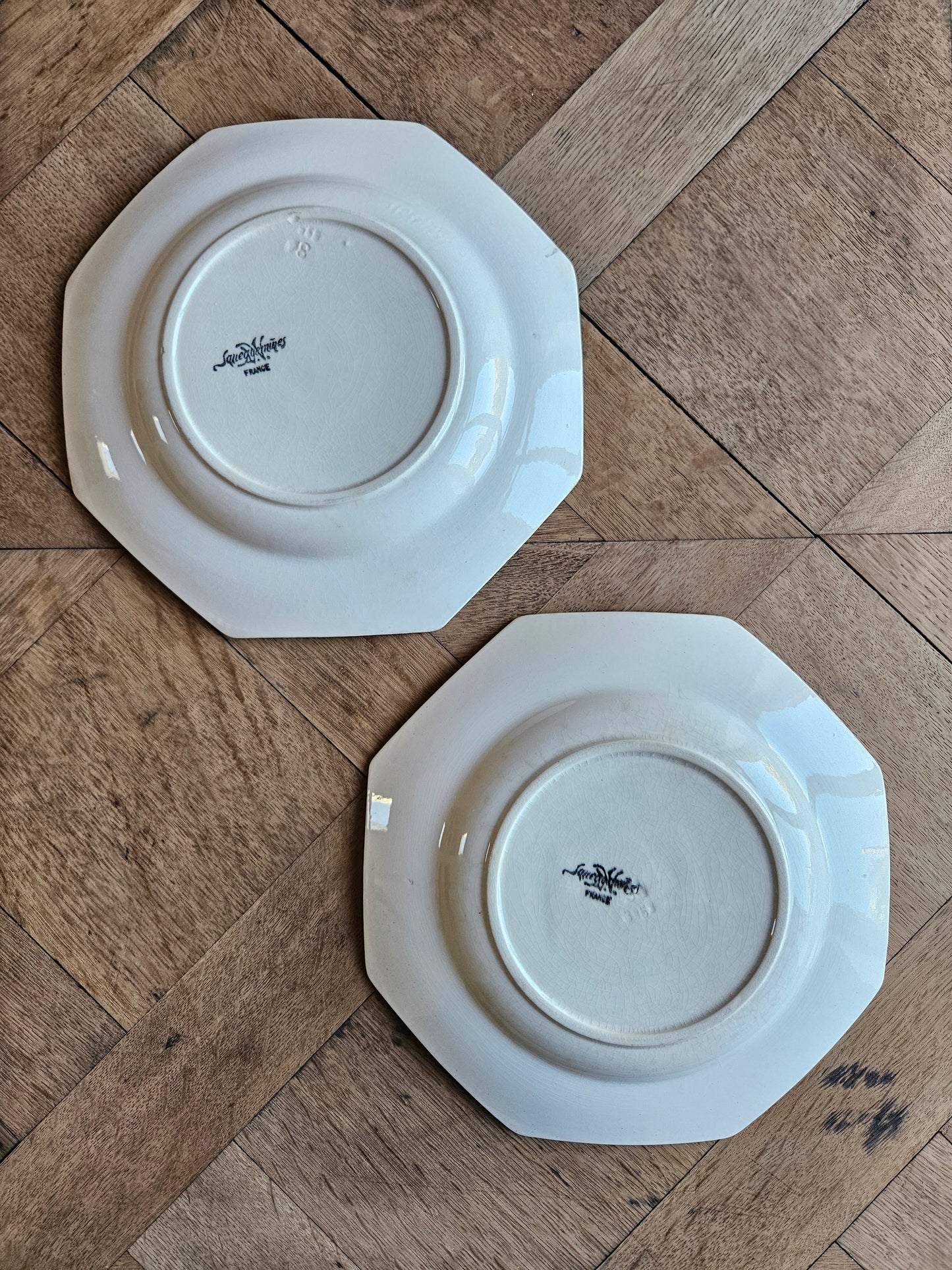 Assiette creuse octogonale perlée Sarreguemines