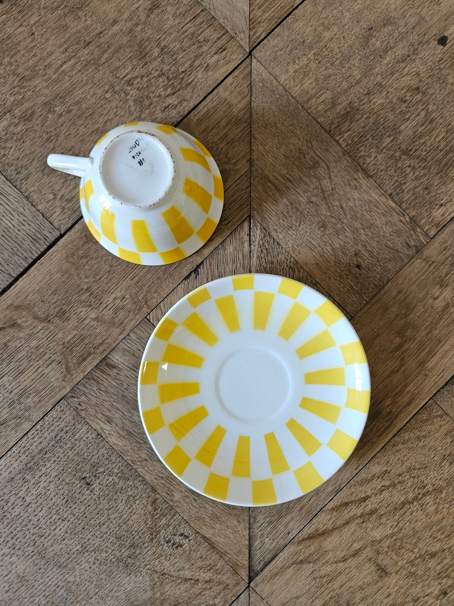 Tasse à damier Digoin