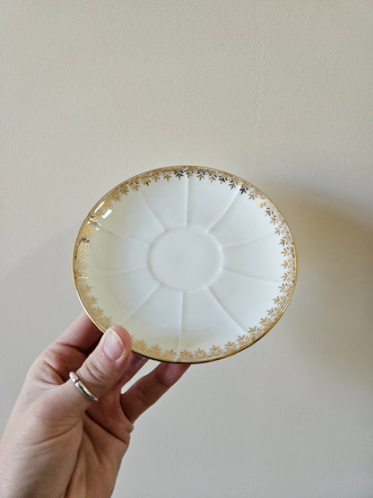Tasses en porcelaine M&S, dorées