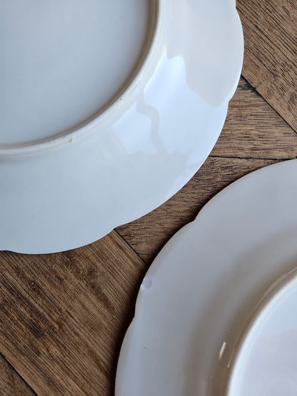 Assiettes à dessert dépareillées shabby chic