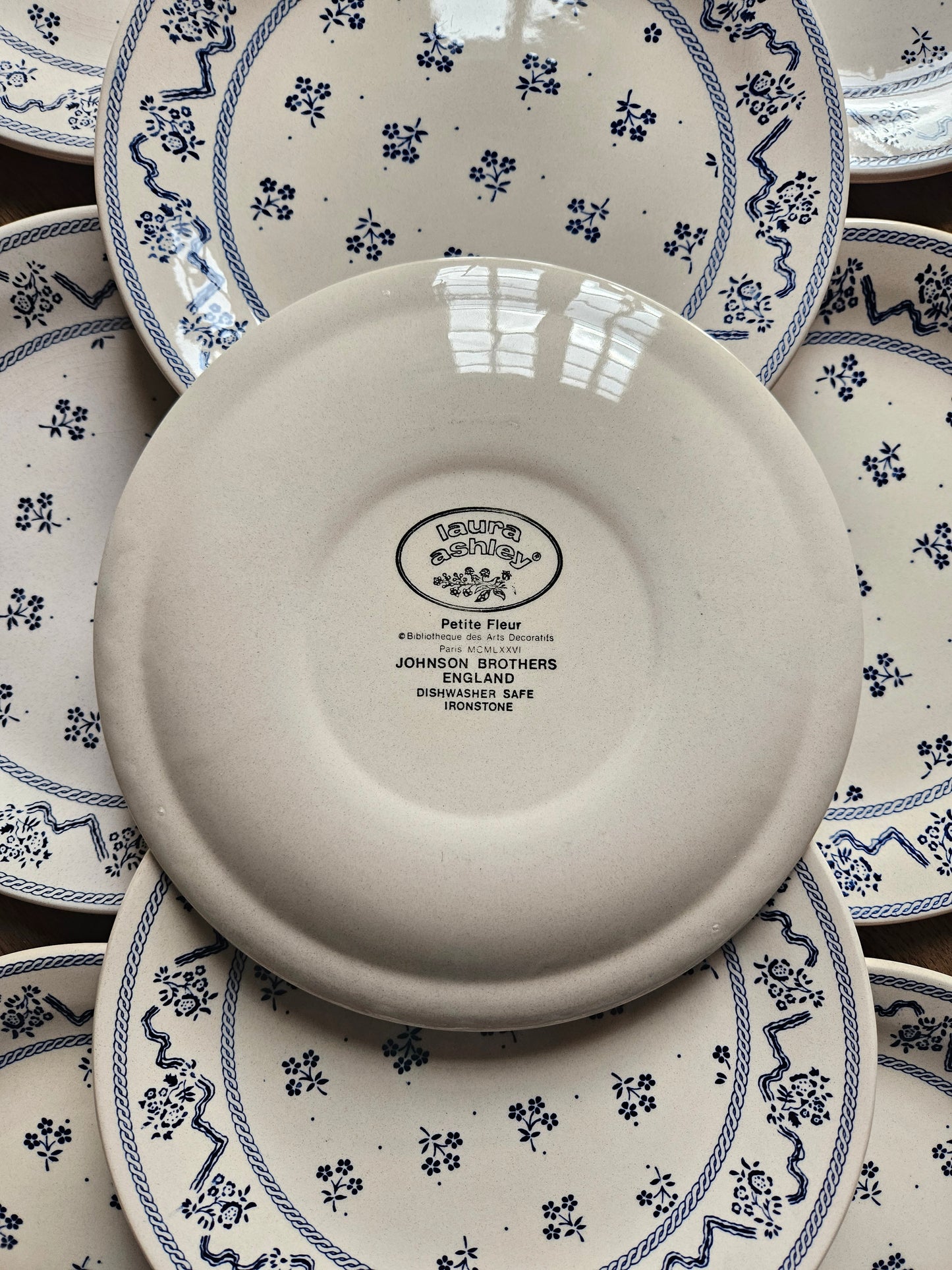 Assiettes à dessert Johnson Brothers, Laura Ashley