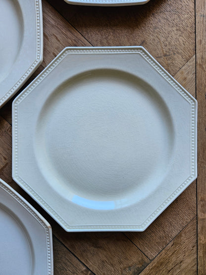Assiettes plates octogonales perlées Montereau