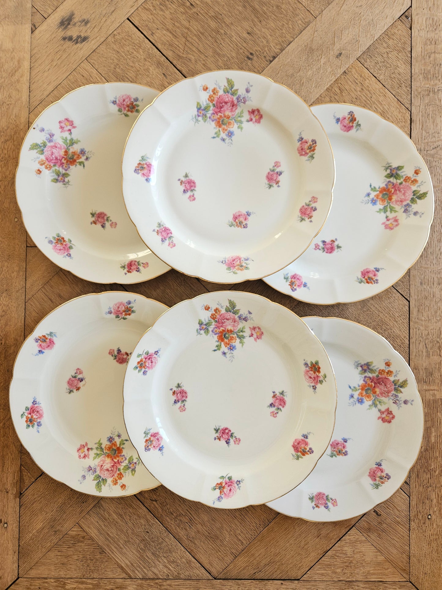 Lot de 6 assiettes anciennes shabby chic décor fleuri