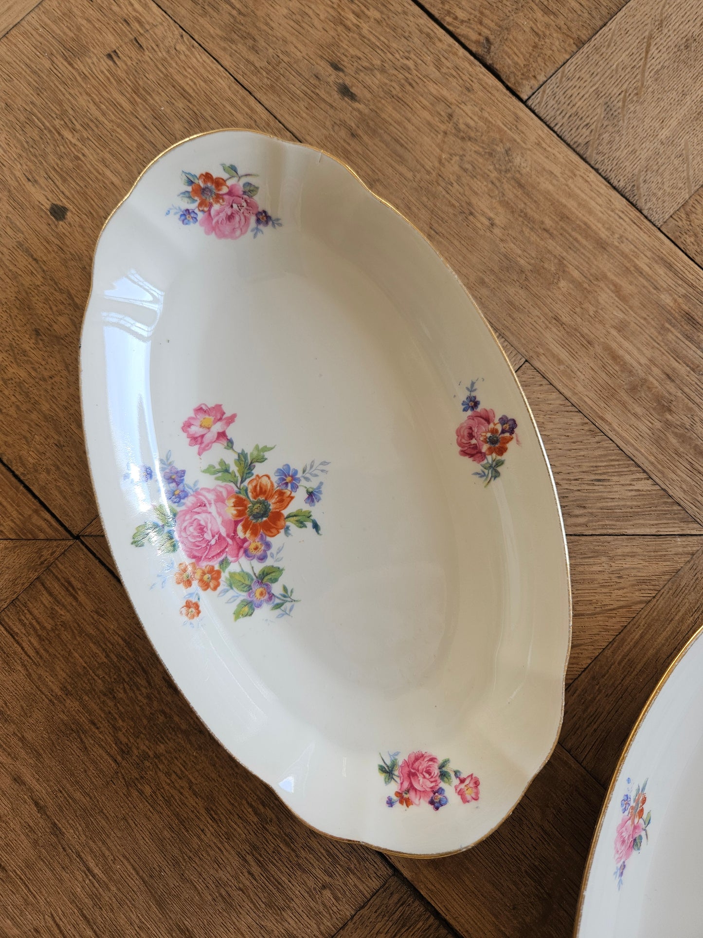 Ravier vintage en porcelaine, bouquets de fleurs