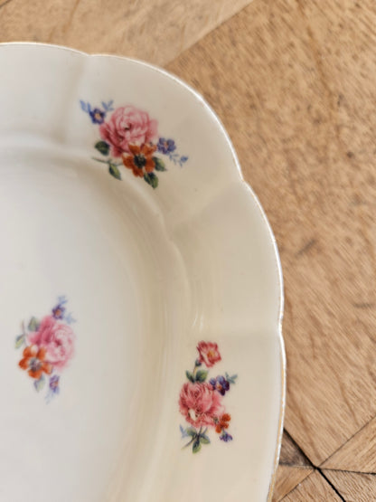 Plat ovale vintage en porcelaine, bouquets de fleurs