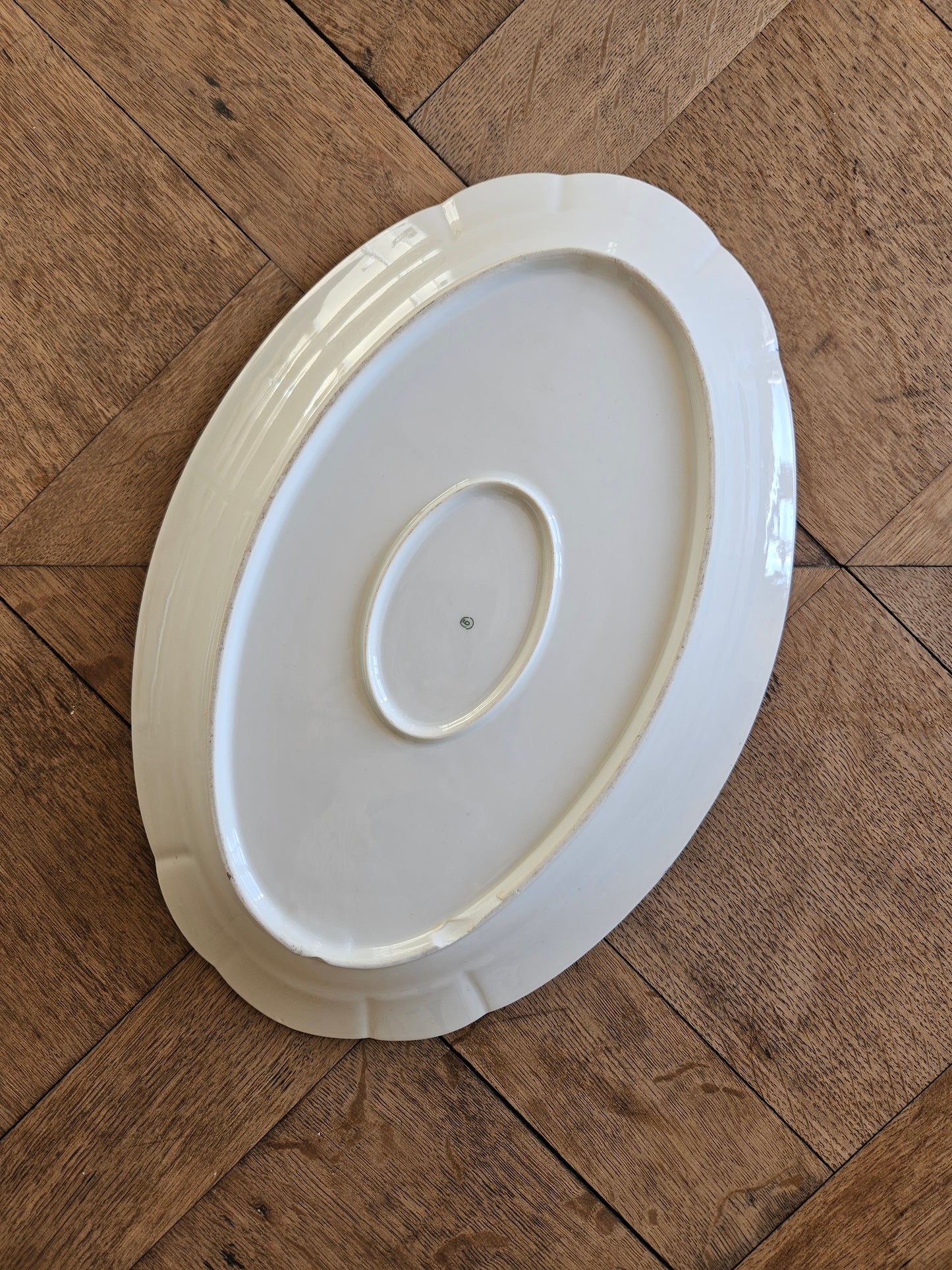 Plat ovale vintage en porcelaine, bouquets de fleurs