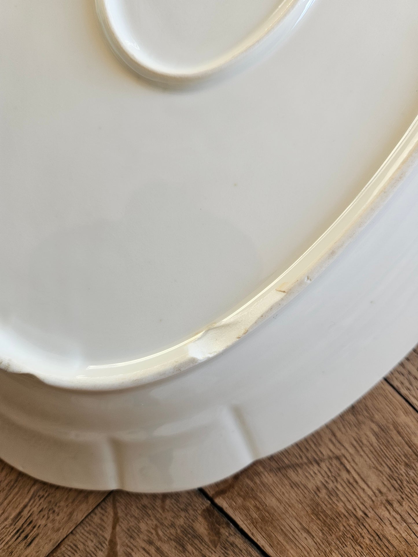 Plat ovale vintage en porcelaine, bouquets de fleurs