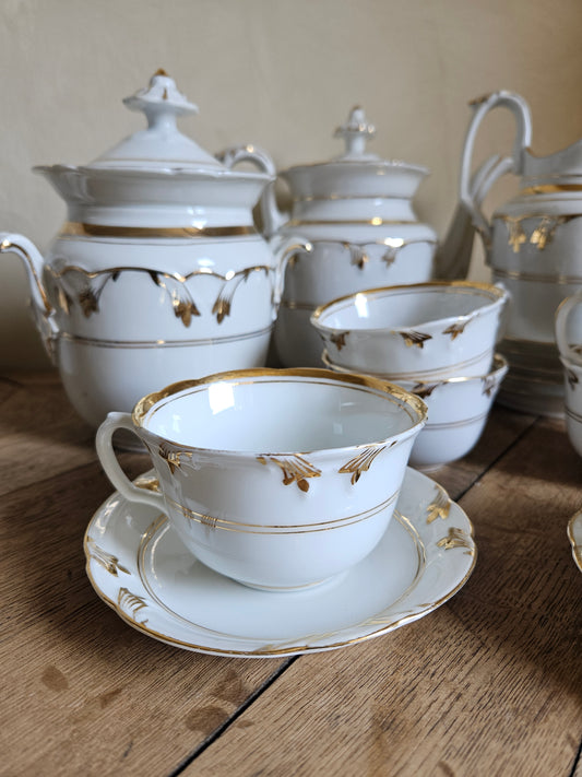 Service à thé en porcelaine, blanc & doré