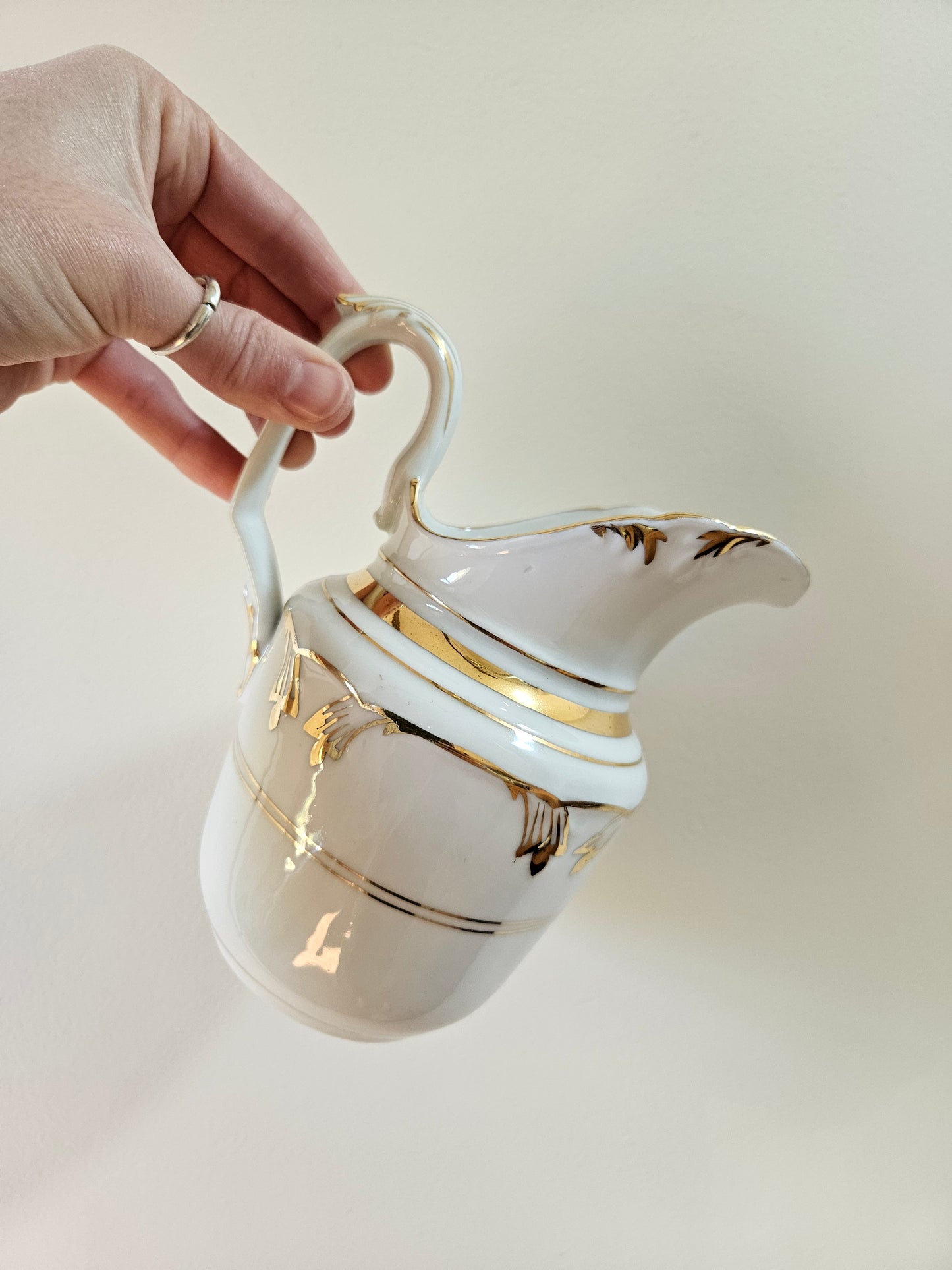 Service à thé en porcelaine, blanc & doré