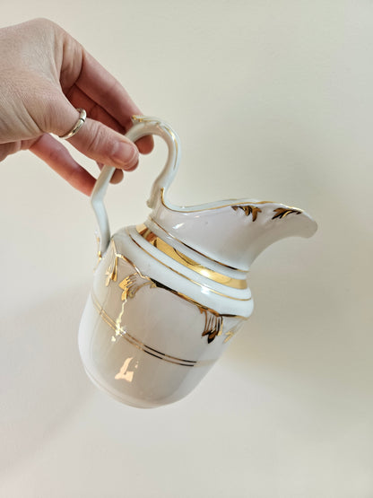 Service à thé en porcelaine, blanc & doré