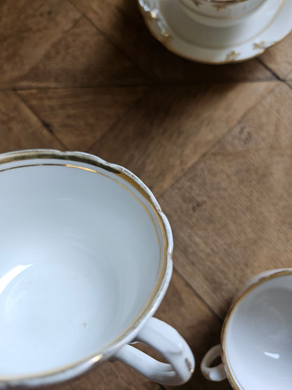 Service à thé en porcelaine, blanc & doré