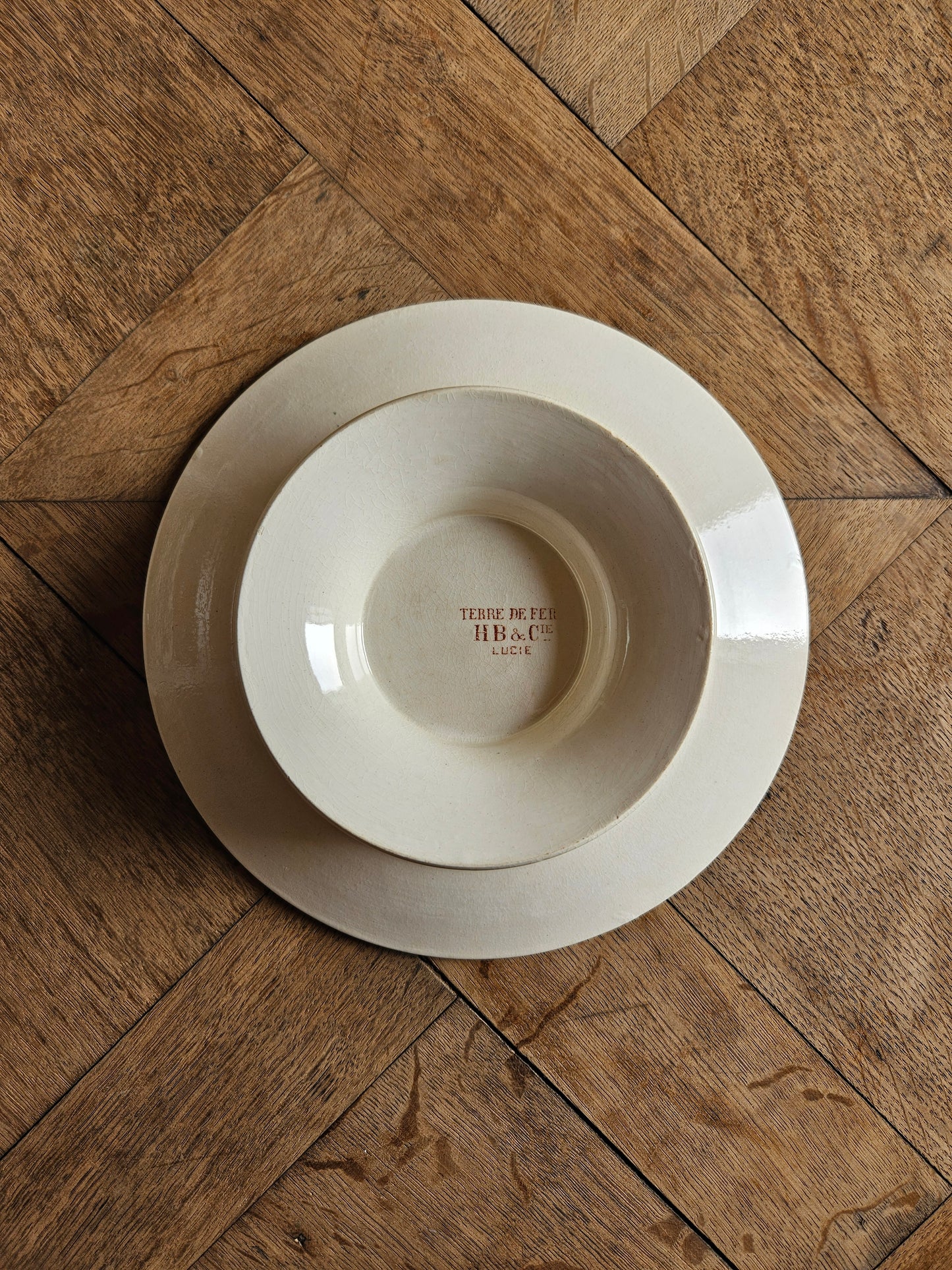 Assiette sur pied HB & Cie, Lucie