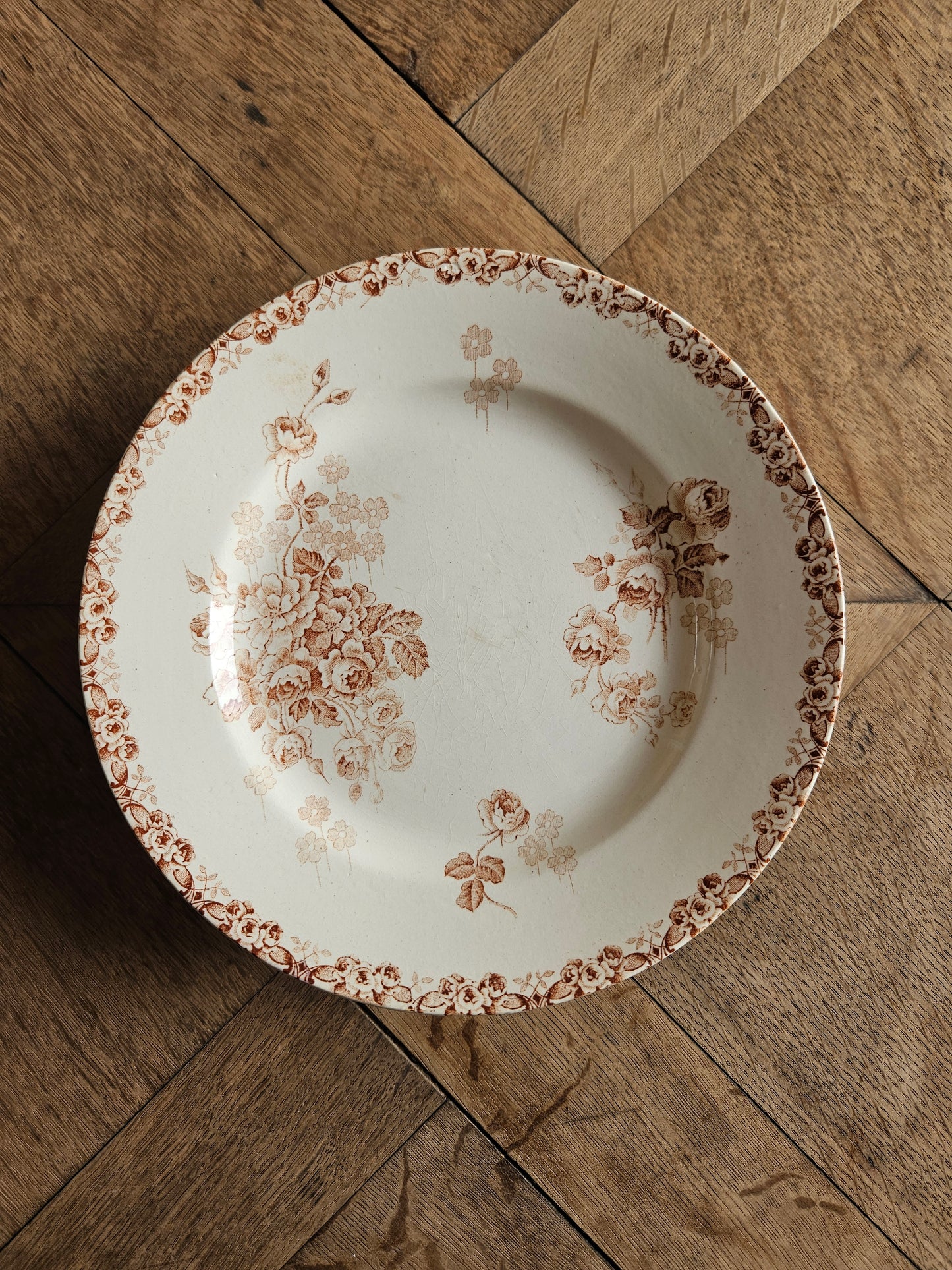 Assiette sur pied HB & Cie, Lucie #1