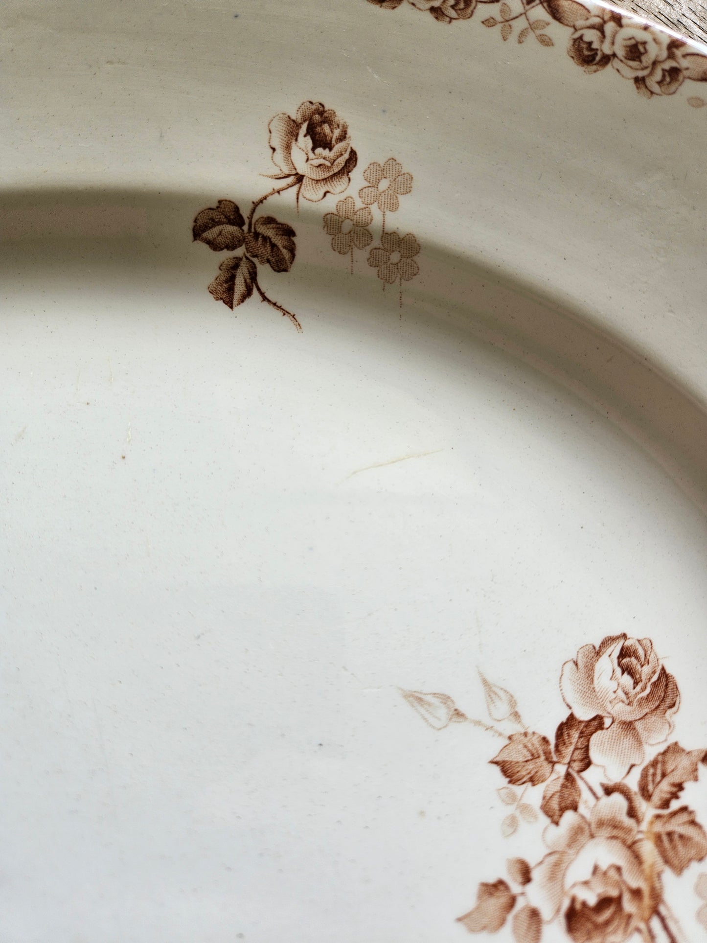 Plat ovale HB & Cie, Lucie
