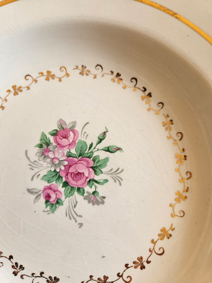 Assiettes creuses dépareillées 100% dépareillées