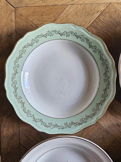 Assiettes creuses dépareillées 100% dépareillées