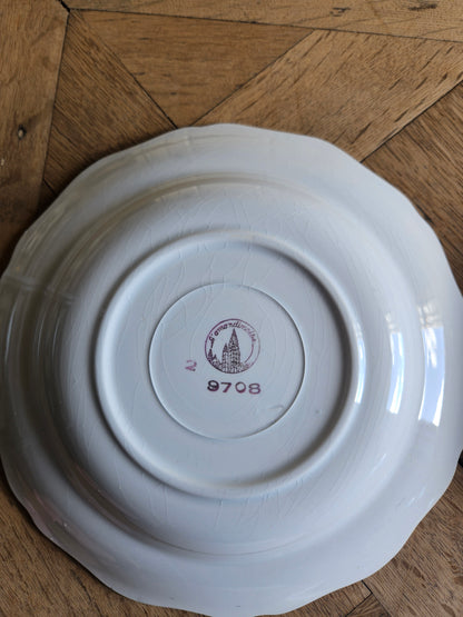 Assiettes creuses dépareillées 100% dépareillées