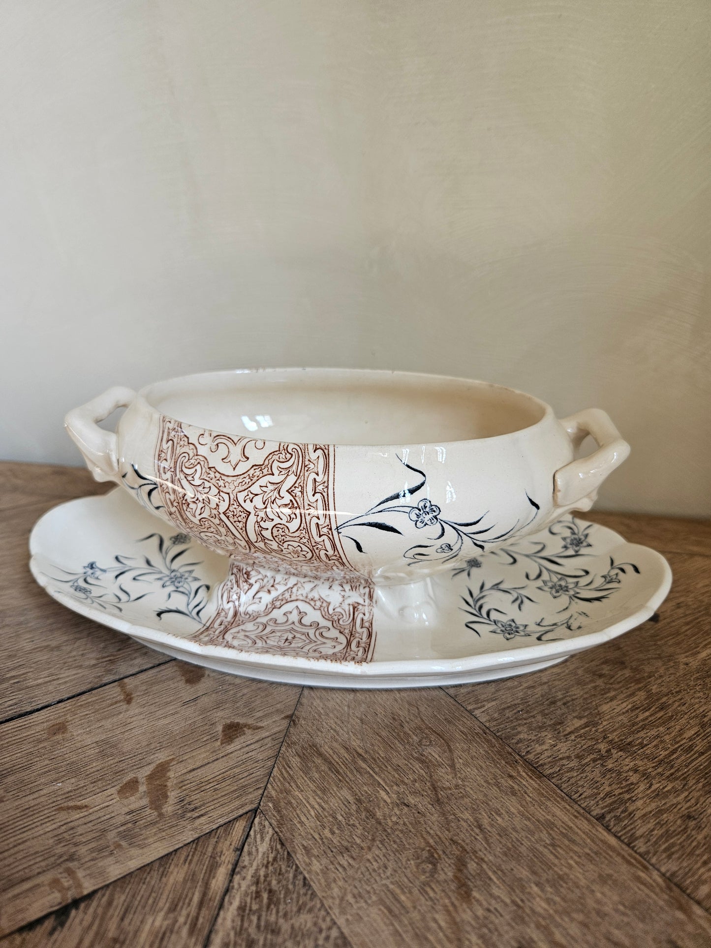 Saucière Longchamp, Cordoue