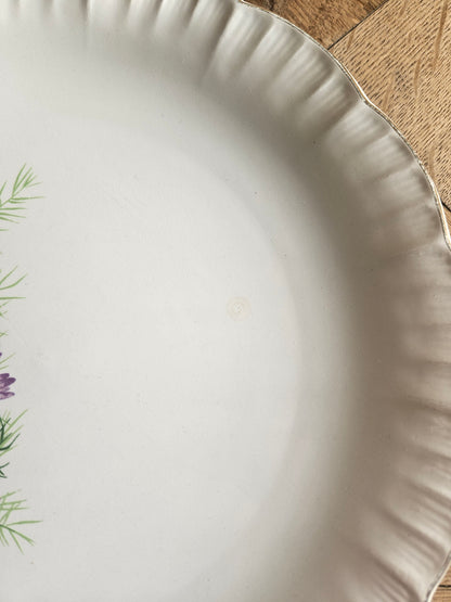 Assiettes plates dépareillées, vert pomme et fleuri