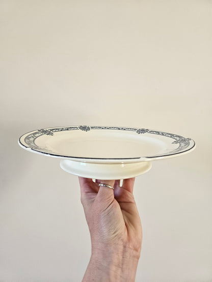 Assiette sur pied ancienne Salins, terre de fer