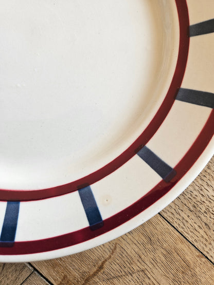 Assiettes plates Fenal Badonviller, décor basque