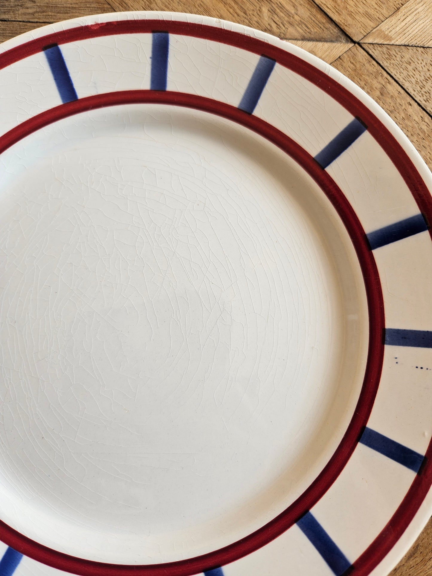 Assiettes plates HBCM, Béarn