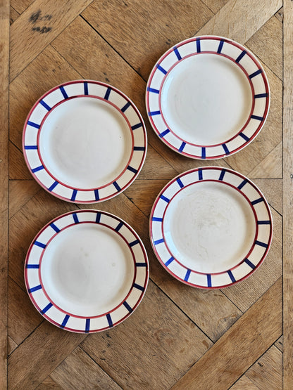 Assiettes à dessert Digoin, décor basque