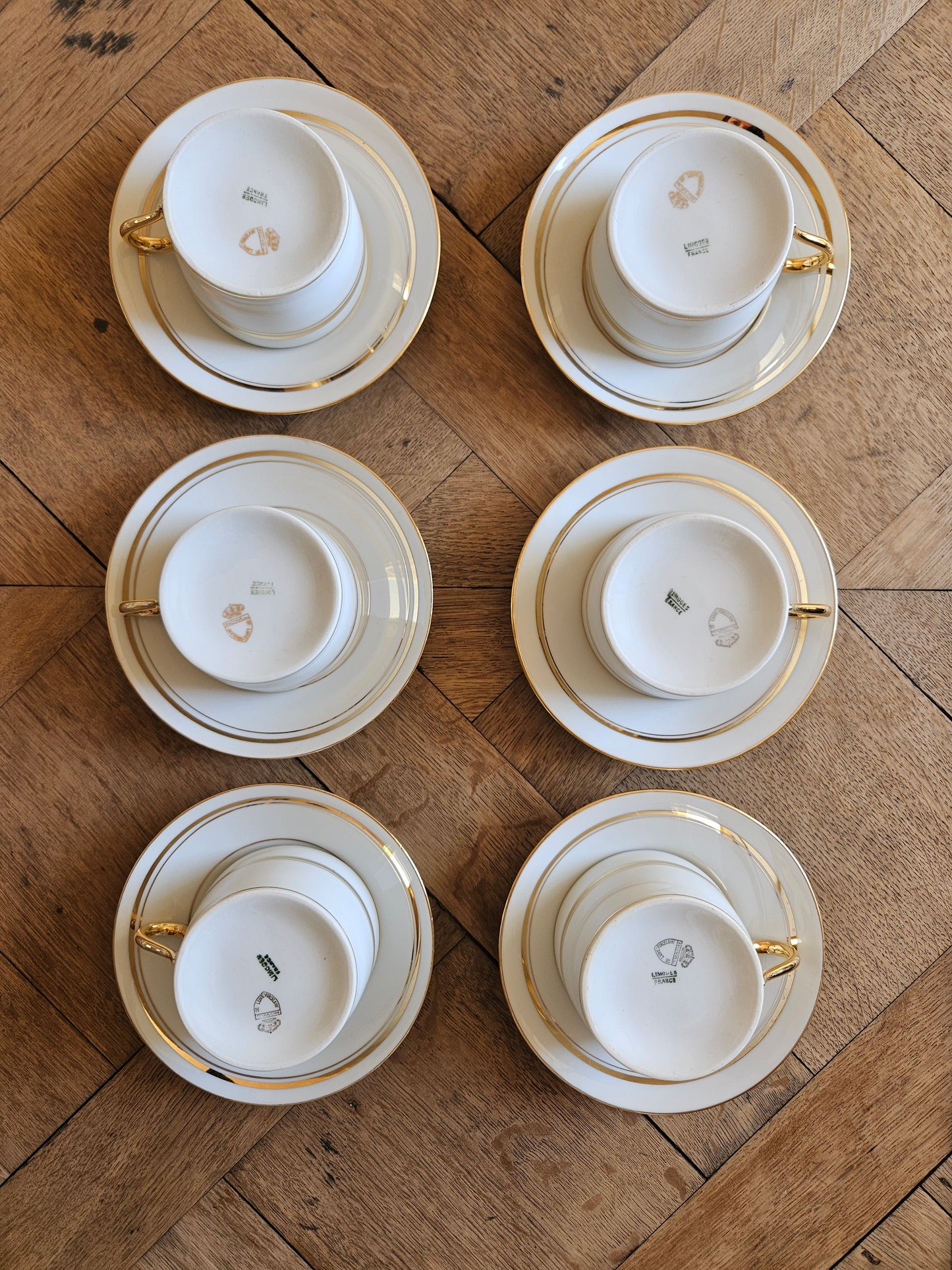 6 tasses porcelaine liseré doré