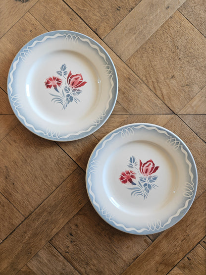 Assiettes plates dépareillées Digoin