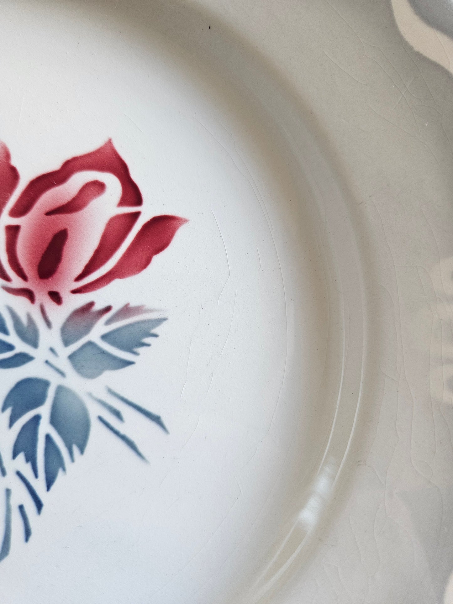Assiettes plates rétro Digoin, Juliette