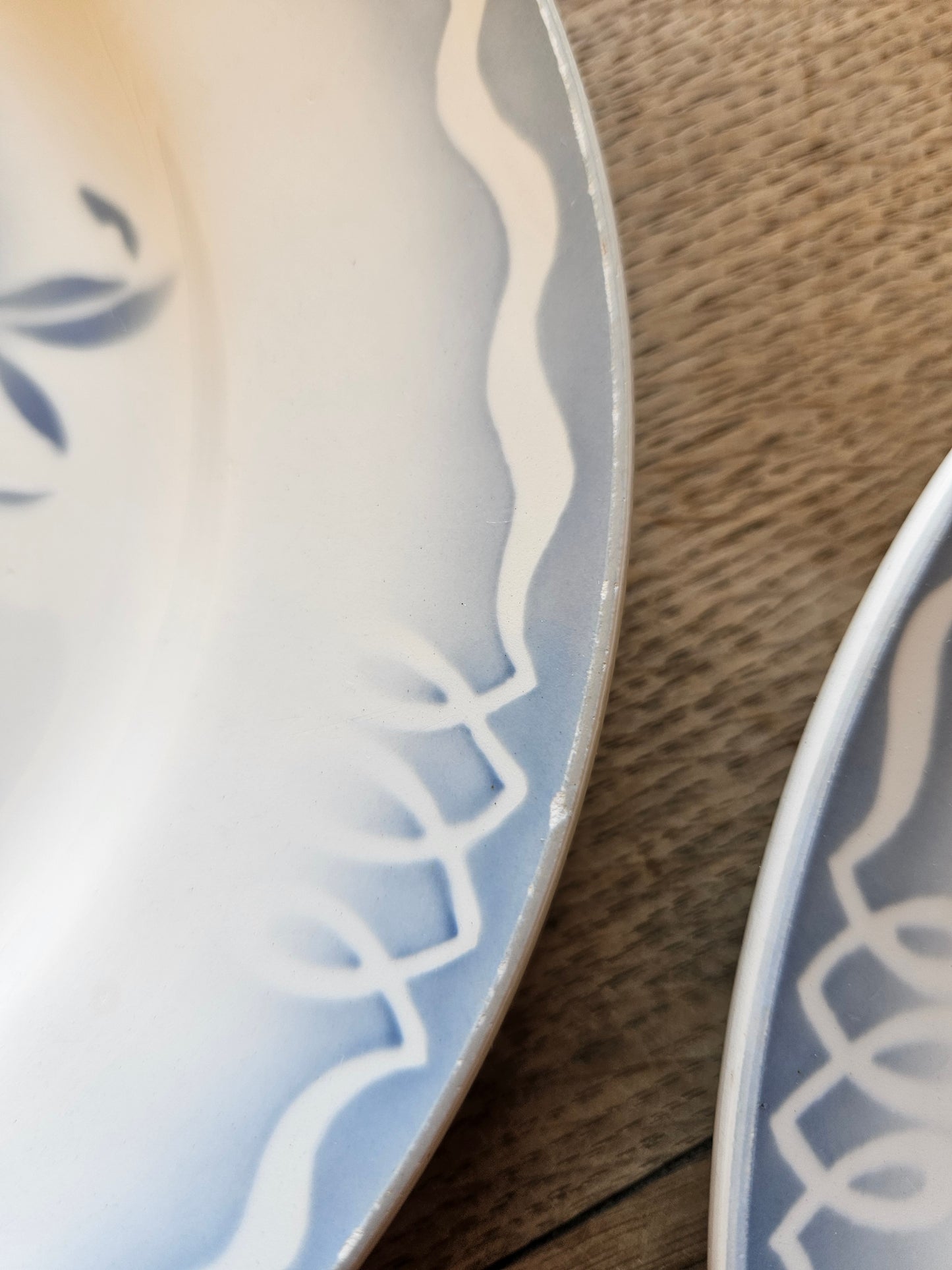 Assiettes plates rétro Digoin, Olga