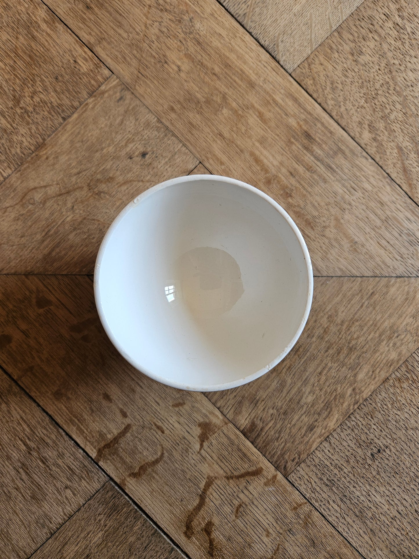 Petit bol ancien fleuri