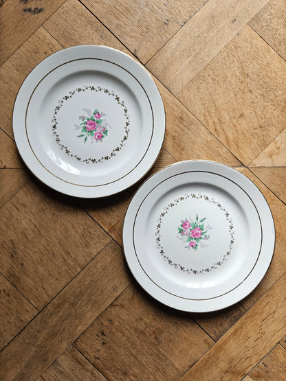 Assiettes plates dépareillées "Anémones"