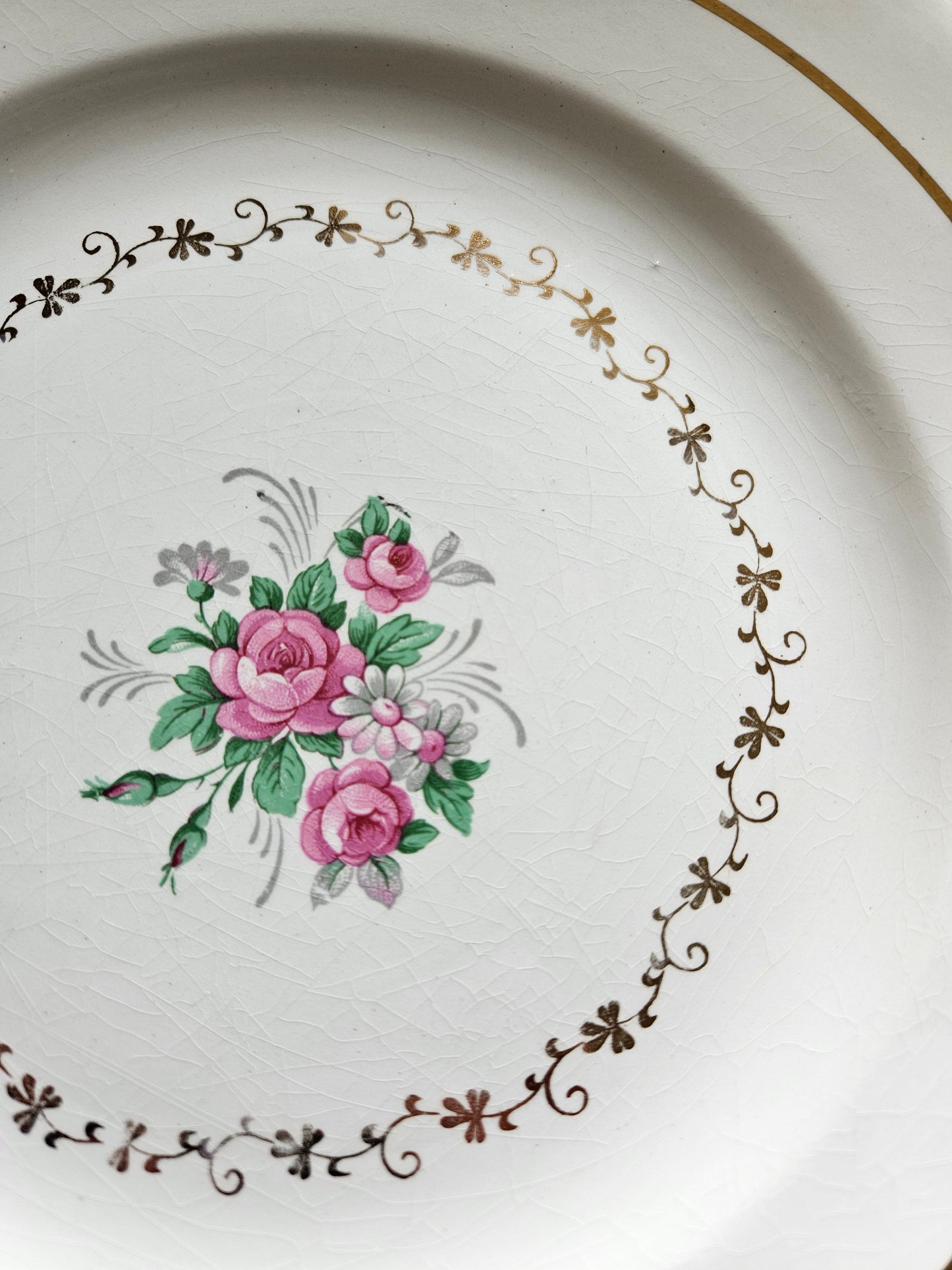 Assiettes plates dépareillées "Beaugency"